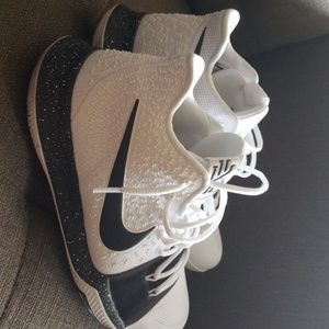 Kyrie 3 Oreo